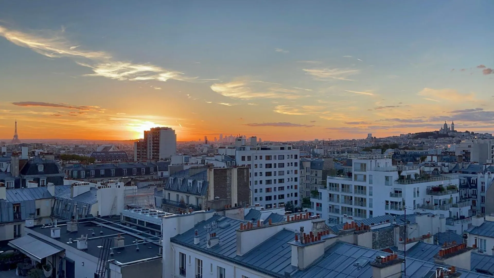 Loft 80M2 Parking Vues Magiques Apartment Paris
